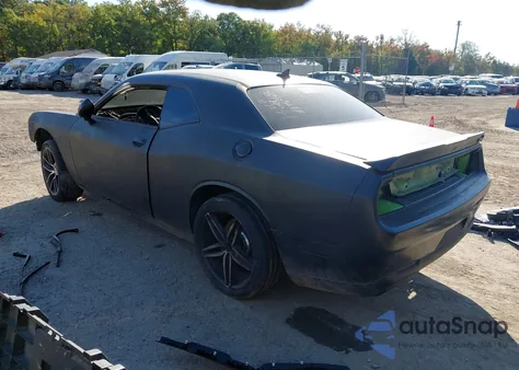 2015 Dodge Challenger R/T Scat Pack z USA, uszkodzony, nr VIN 2C3CDZFJ2FH809532